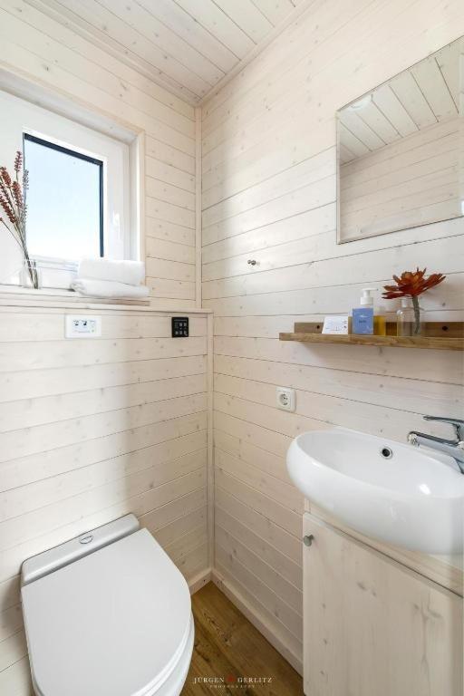 Hausboot Gluecksmomente Mit Dachterrasse In Schleswig Am Ostseefjord Schlei Buitenkant foto